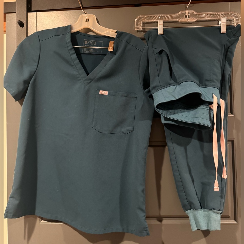 Figs Caterina and Zamora Caribbean Blue set s/m